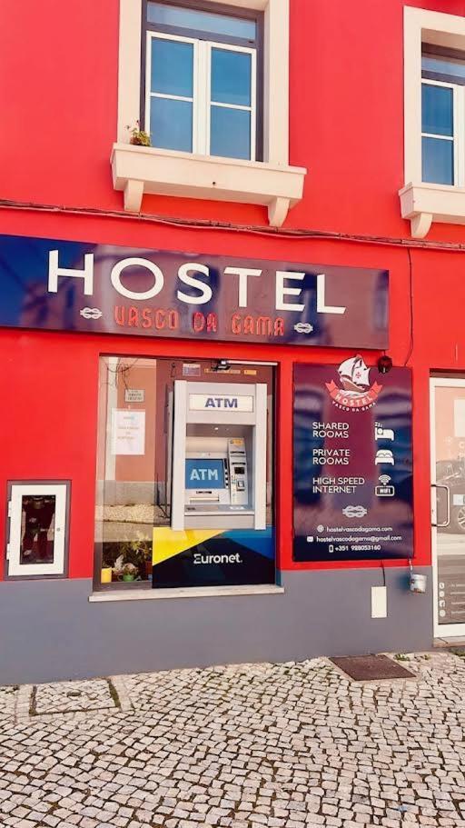 Hostel Vasco Da Gama Lagos Exterior photo